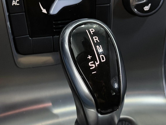 Volvo V60 16 of 20