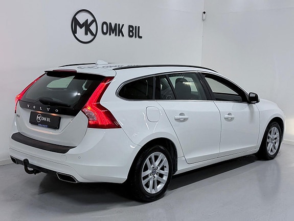 Volvo V60 3 of 20