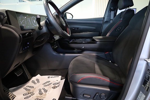 Hyundai Tucson 14 of 30