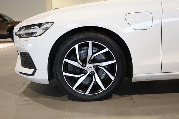 Volvo V60 7 of 26