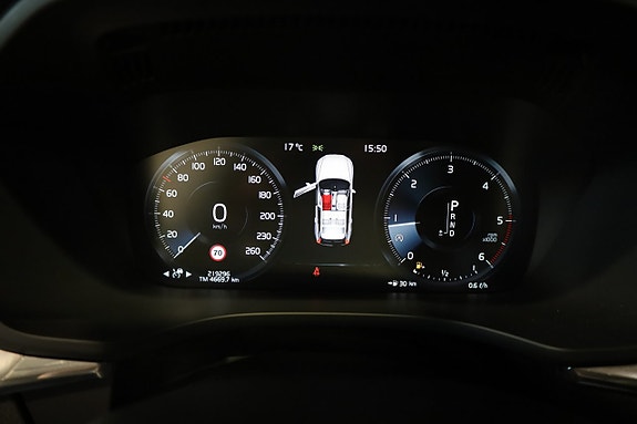 Volvo XC60 21 of 25