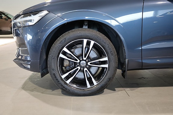 Volvo XC60 7 of 25