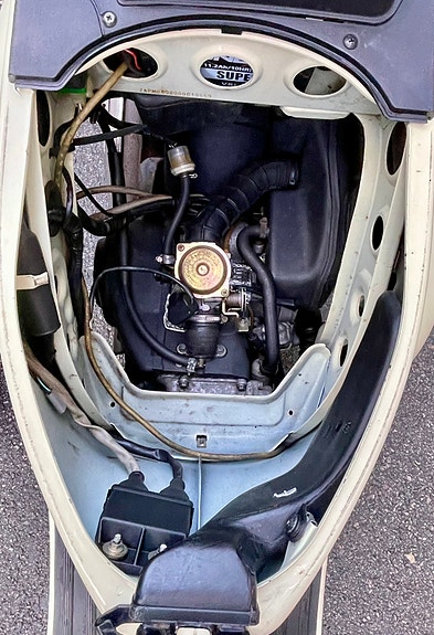 Piaggio Vespa ET4 125 7 of 7