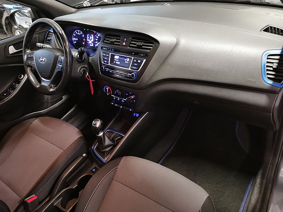 Hyundai i20 9 of 15
