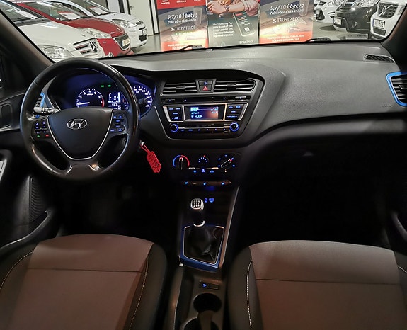Hyundai i20 15 of 15