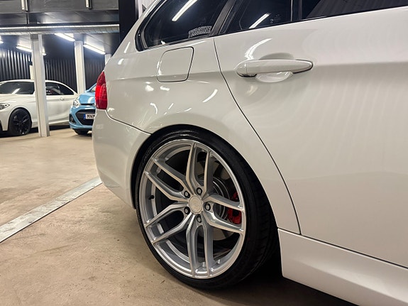 BMW 335d 15 of 30