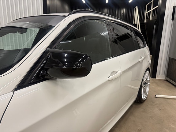 BMW 335d 9 of 30