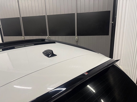 BMW 335d 16 of 30