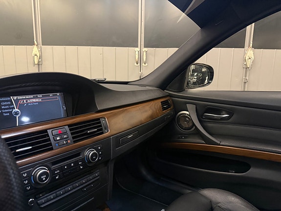 BMW 335d 27 of 30