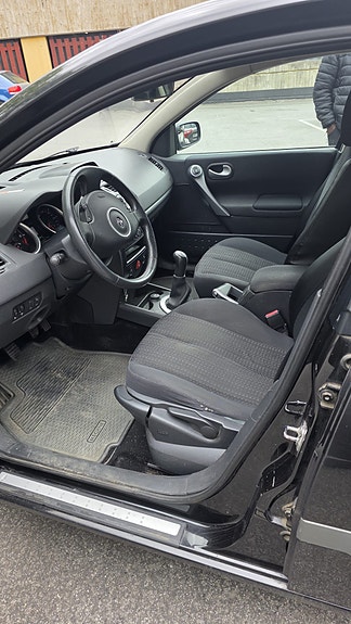 Renault Megane II 5 of 5