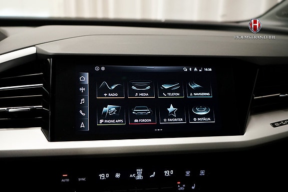 Audi Q4 e-tron 19 of 22