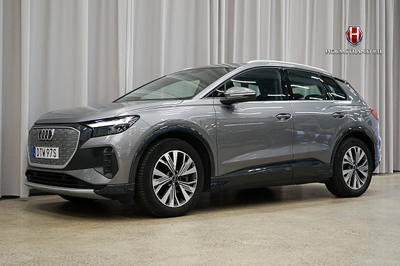 Audi Q4 e-tron 4 of 22