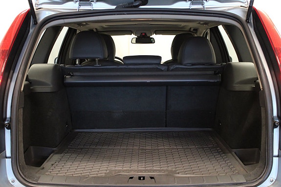 Volvo V50 8 of 30