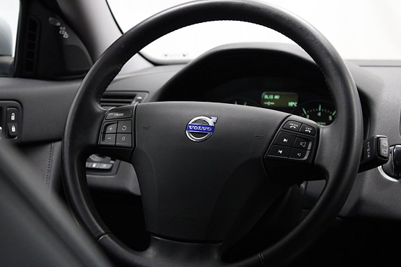Volvo V50 30 of 30
