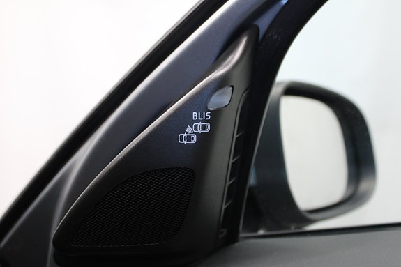 Volvo V50 19 of 30