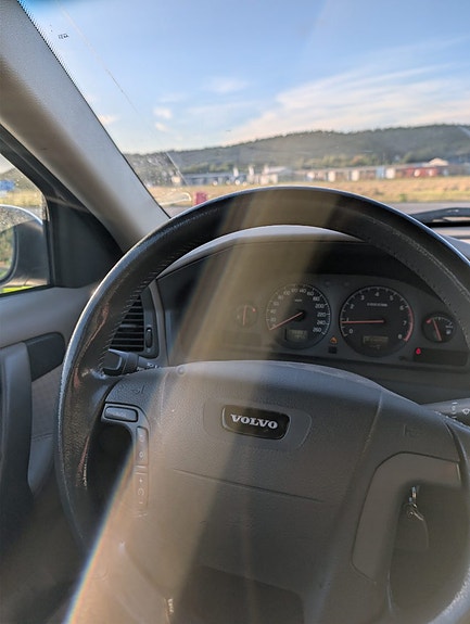 Volvo V70 12 of 12
