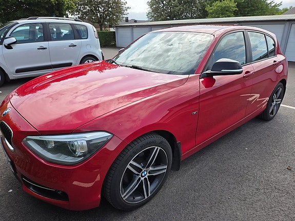 BMW 120d 3 of 5