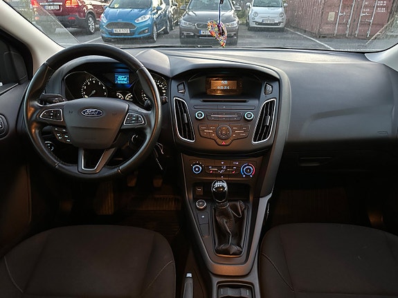 Ford Focus 10 of 11
