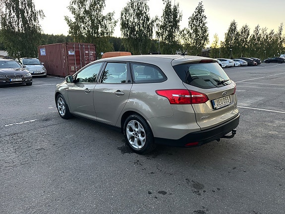 Ford Focus 4 of 11