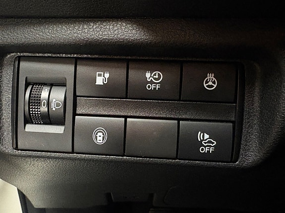 Nissan Leaf 13 of 17