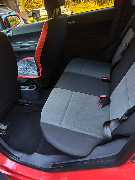 Mitsubishi Colt 7 of 8