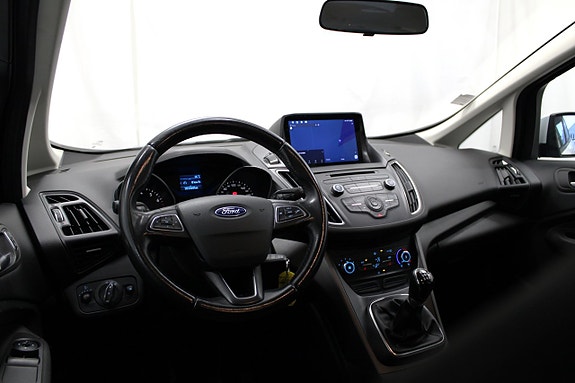 Ford C-Max 10 of 28