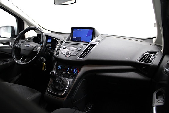 Ford C-Max 14 of 28