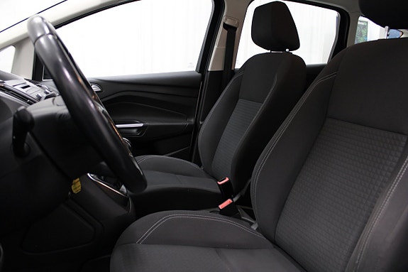 Ford C-Max 18 of 28