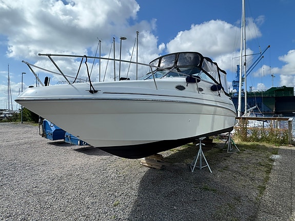 Sea Ray Sundancer 240 -96  super fräsh ! (Även byte mot +30 fot och pengar) 3 of 18