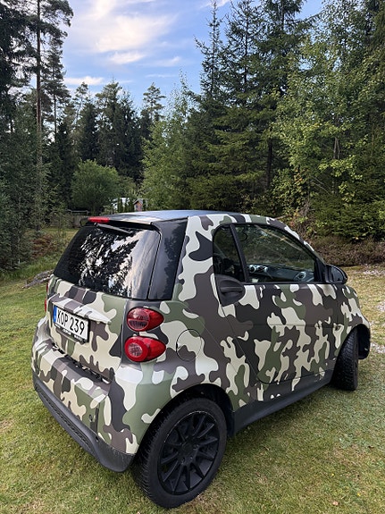 Smart Fortwo 2 of 8