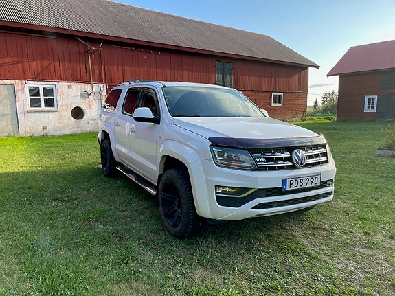 Volkswagen Amarok 3 of 5