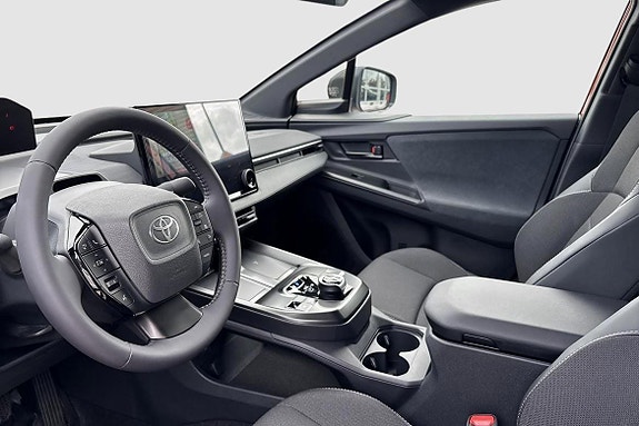 Toyota C-HR 7 of 12