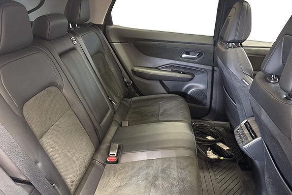 Nissan Ariya 11 of 20