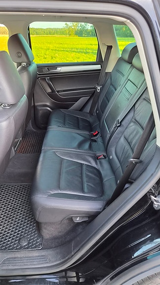Volkswagen Touareg 7 of 10