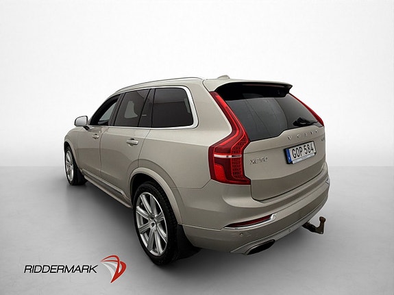 Volvo XC90 5 of 30