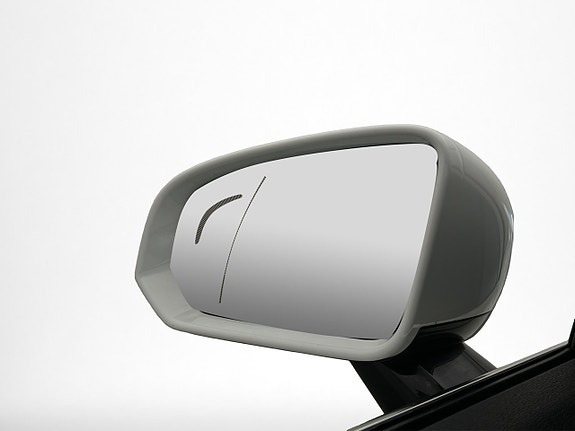Volvo V90 10 of 30