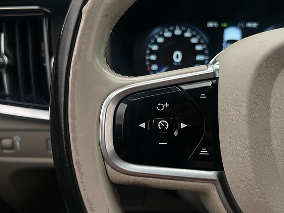 Volvo V90 20 of 30