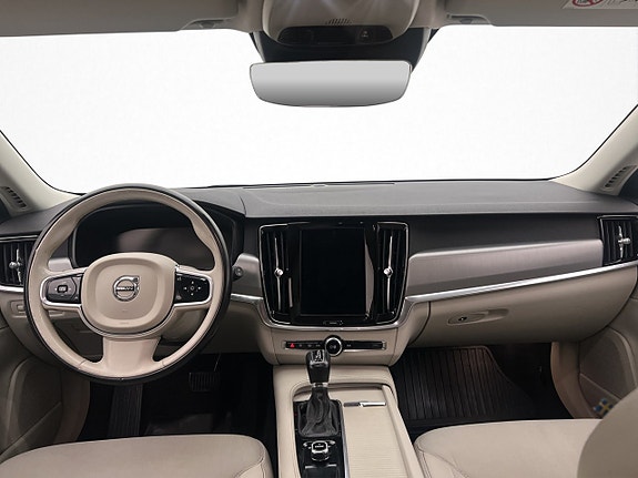 Volvo V90 14 of 30