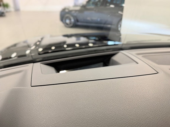 Volkswagen Touareg 21 of 24