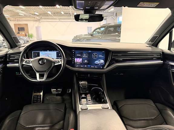 Volkswagen Touareg 14 of 24