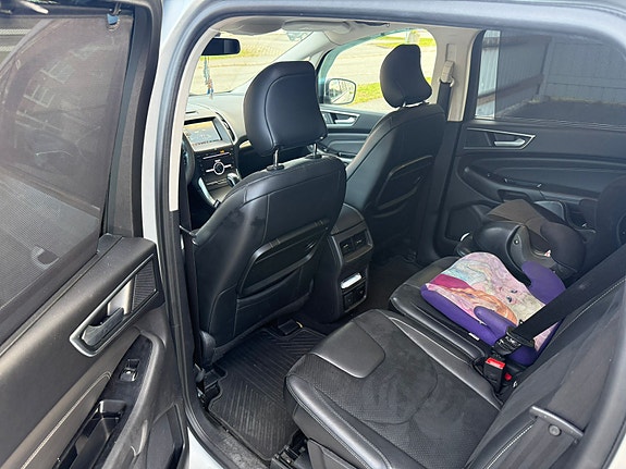 Ford S-MAX 6 of 8