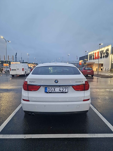 BMW 530d 6 of 11