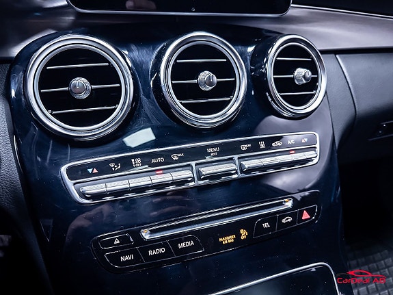 Mercedes-Benz C220 d 29 of 30