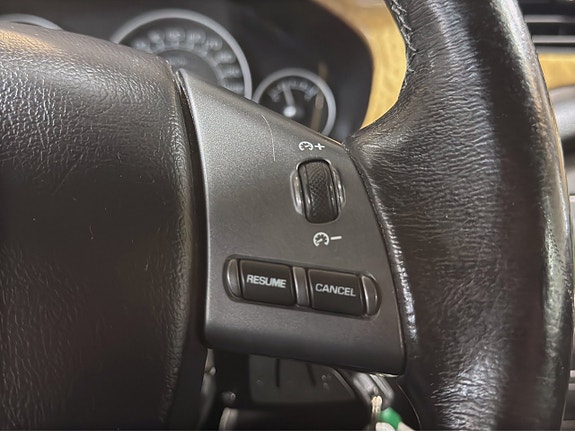 Jaguar X-TYPE 25 of 26