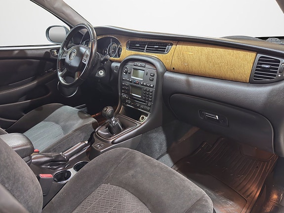 Jaguar X-TYPE 12 of 26