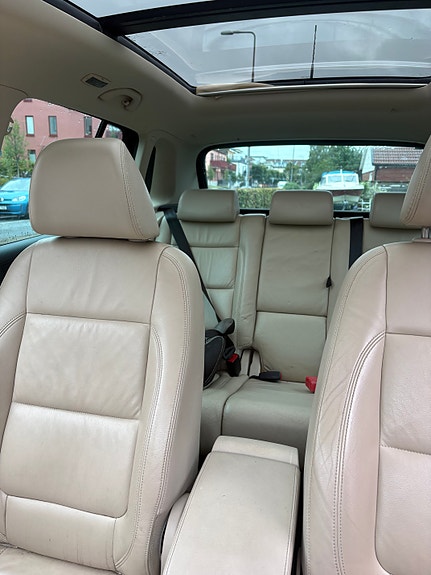 Volkswagen Tiguan 10 of 10