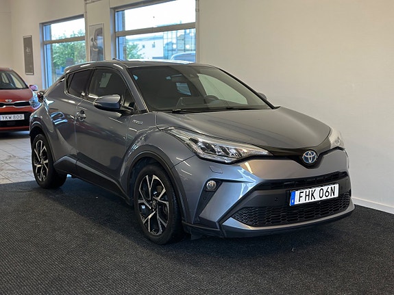 Toyota C-HR 7 of 26