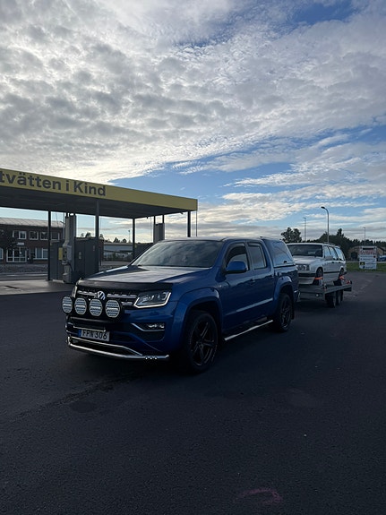 Volkswagen Amarok 2 of 6