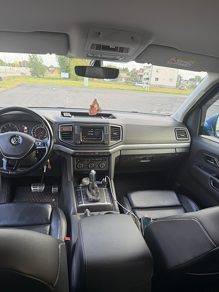 Volkswagen Amarok 6 of 6