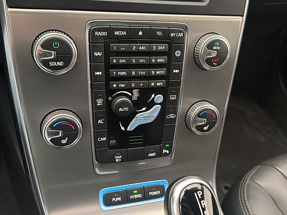 Volvo V60 22 of 27